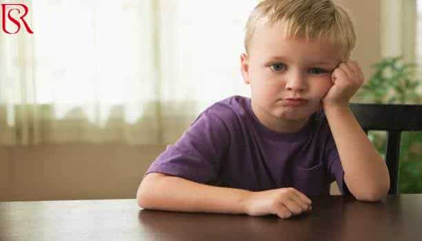 رويال سيرفيس-افضل شركة عمالة منزلية بالقاهرة-مكتب خدم وشغالات كيف أتعامل مع الطفل العنيد الذكي