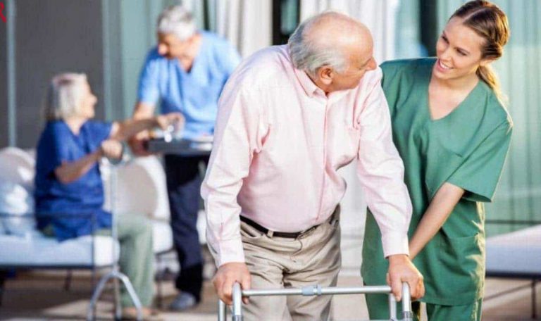 مكتب جليسات مسنين