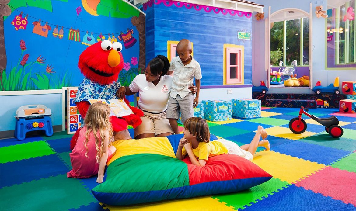 رويال سيرفيس-افضل شركة عمالة منزلية بالقاهرة-مكتب خدم وشغالات جليسة أطفال مدينة نصر