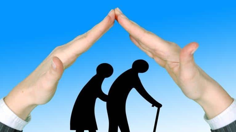 خدمات رعاية المسنين في مصر