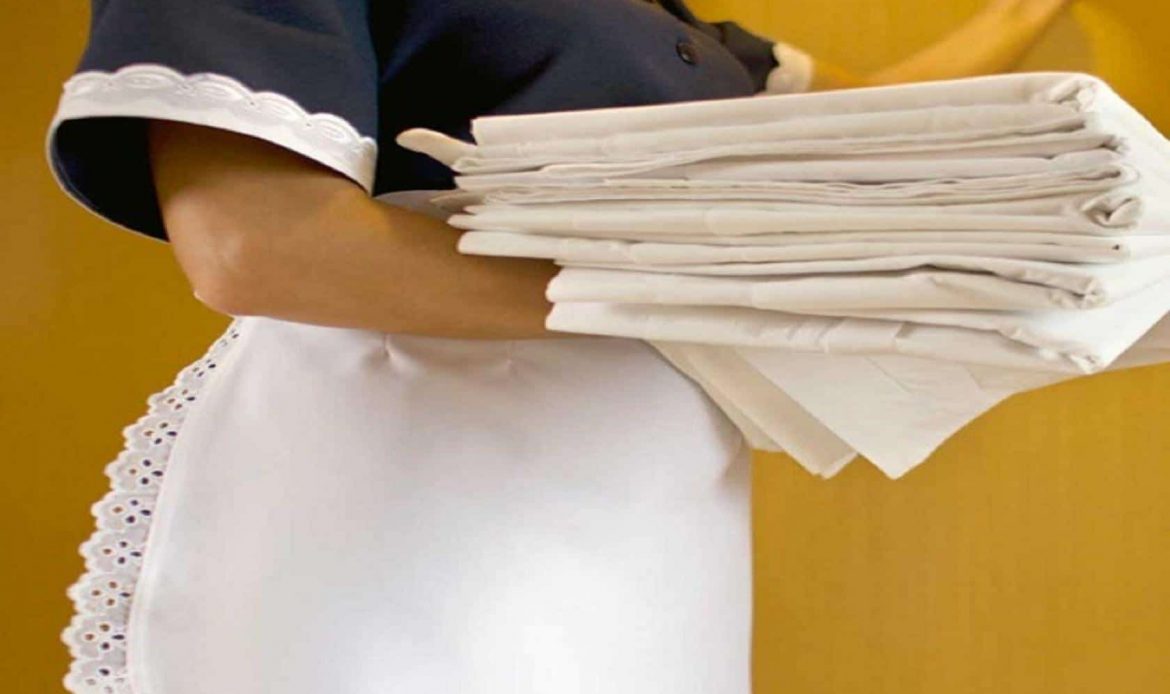 رويال سيرفيس-افضل شركة عمالة منزلية بالقاهرة-مكتب خدم وشغالات مكتب شغالات في مدينتي