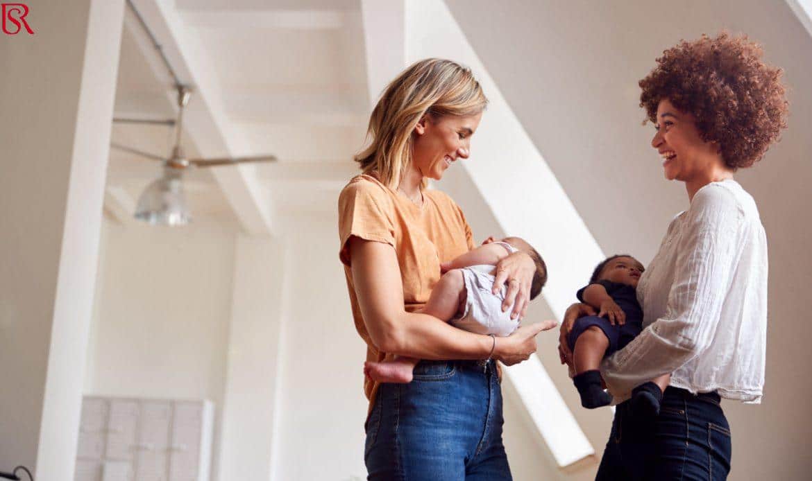 رويال سيرفيس-افضل شركة عمالة منزلية بالقاهرة-مكتب خدم وشغالات جليسة اطفال غير مقيمة