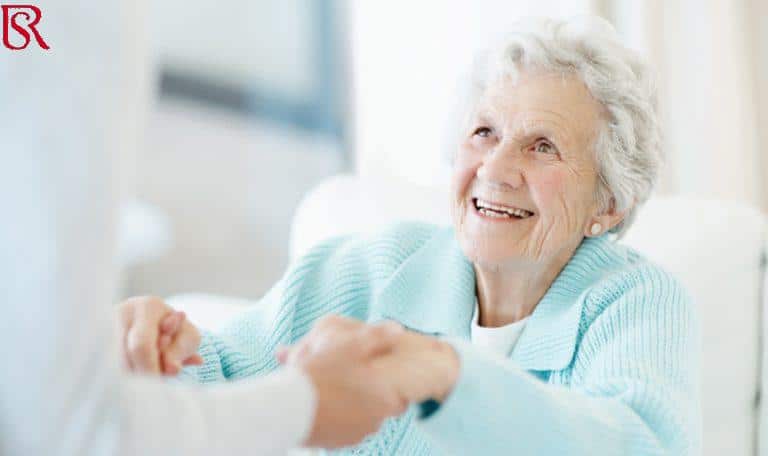 رعاية مسنين بالمنزل في المعادي وحلوان