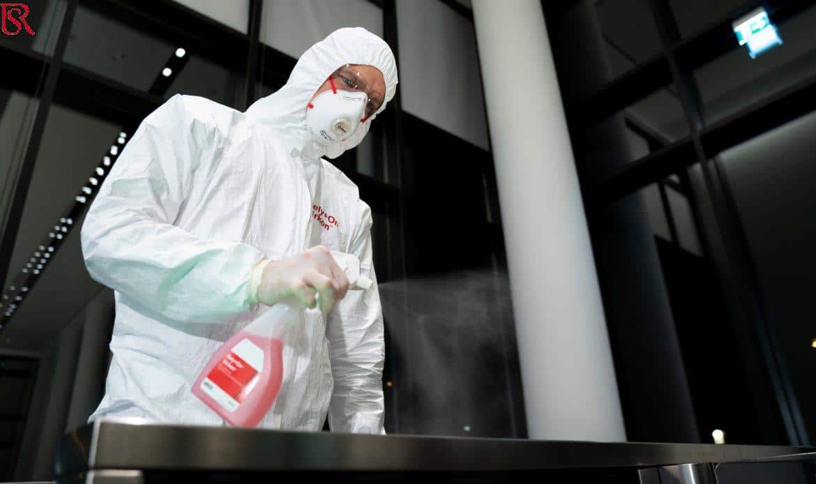 رويال سيرفيس-افضل شركة عمالة منزلية بالقاهرة-مكتب خدم وشغالات شركة تطهير وتعقيم