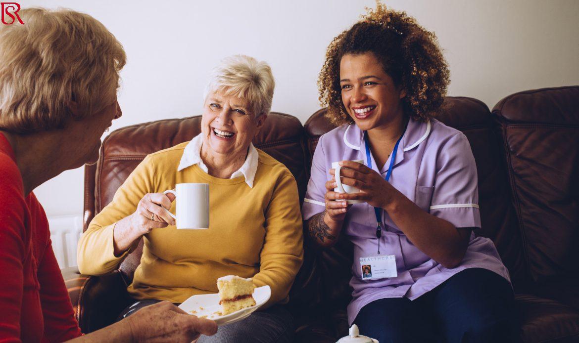 رويال سيرفيس-افضل شركة عمالة منزلية بالقاهرة-مكتب خدم وشغالات مكتب جليسات مسنين في المهندسين