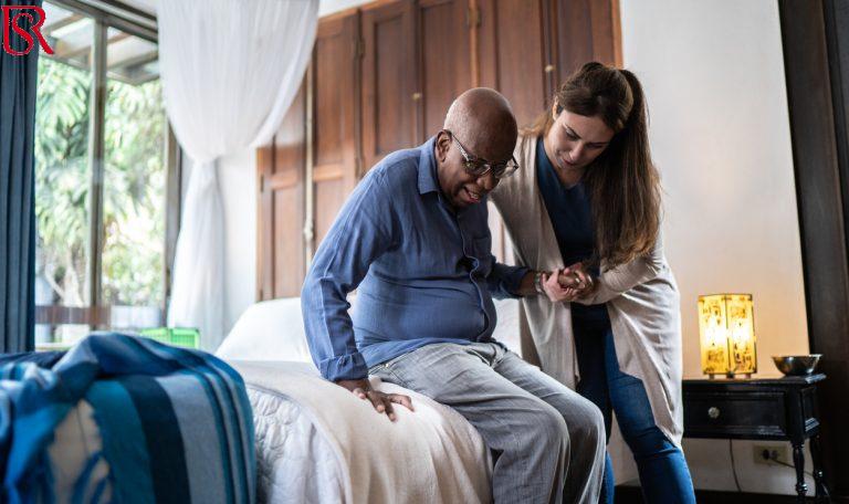 مكتب رعاية منزلية لكبار السن