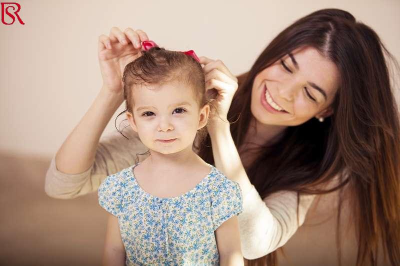 رويال سيرفيس-افضل شركة عمالة منزلية بالقاهرة-مكتب خدم وشغالات جليسة للأطفال بالساعه