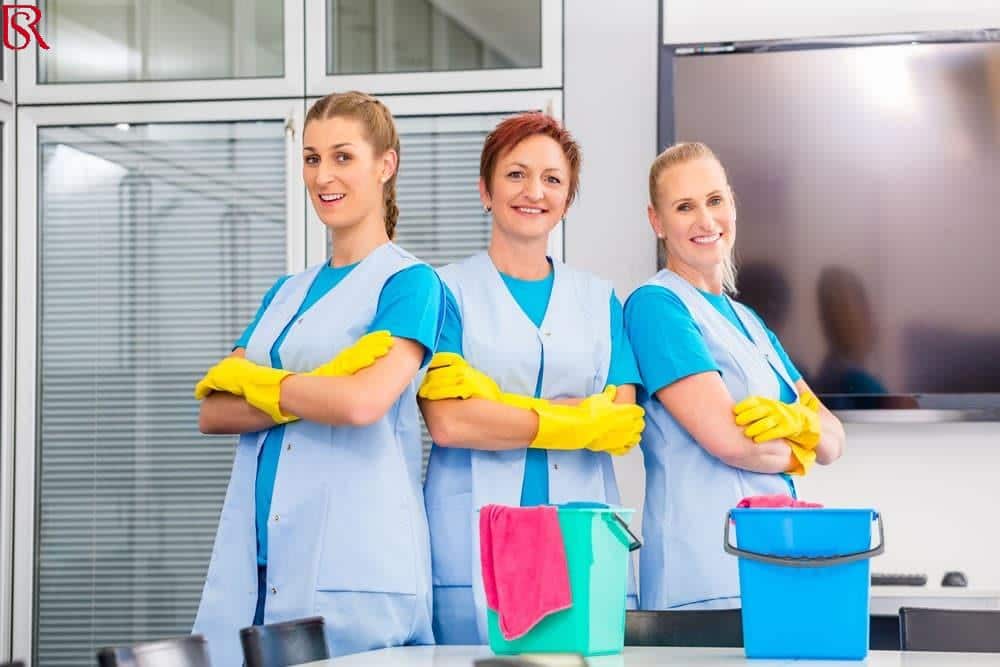 رويال سيرفيس-افضل شركة عمالة منزلية بالقاهرة-مكتب خدم وشغالات مكتب شغالات بالقرب مني