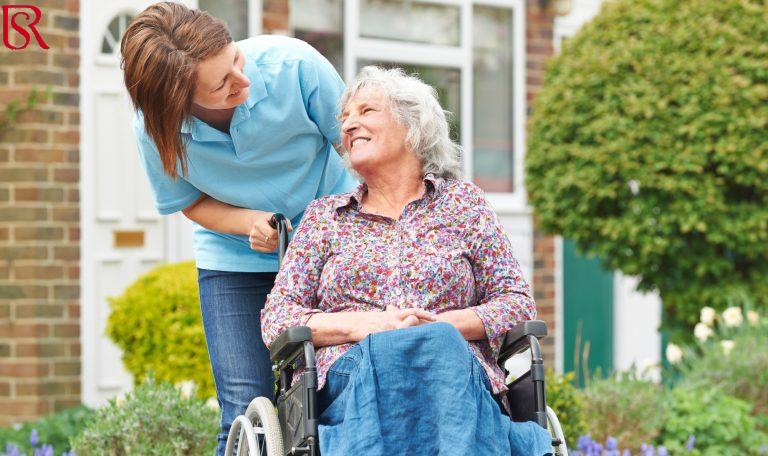 جليسة مسنين بالمنزل في مدينتي