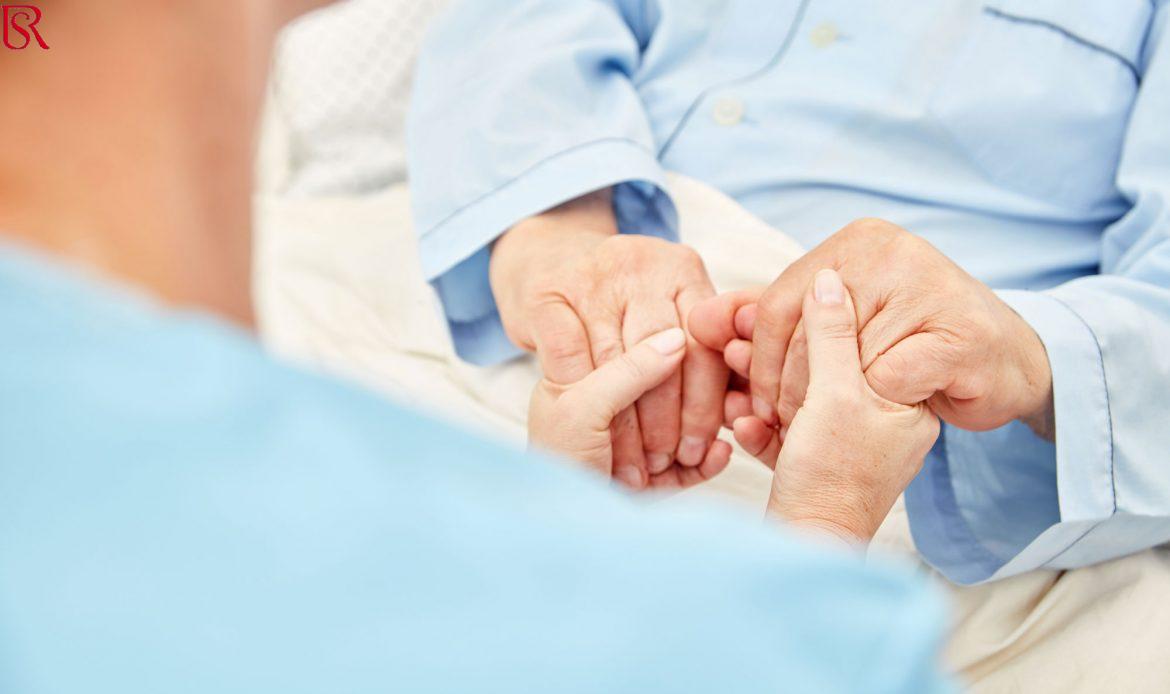 رويال سيرفيس-افضل شركة عمالة منزلية بالقاهرة-مكتب خدم وشغالات ممرضات بالشهر