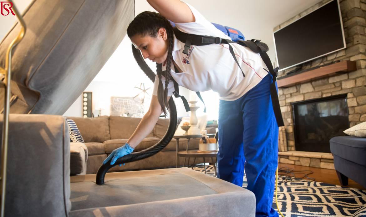 رويال سيرفيس-افضل شركة عمالة منزلية بالقاهرة-مكتب خدم وشغالات خدمات تنظيف المنزل