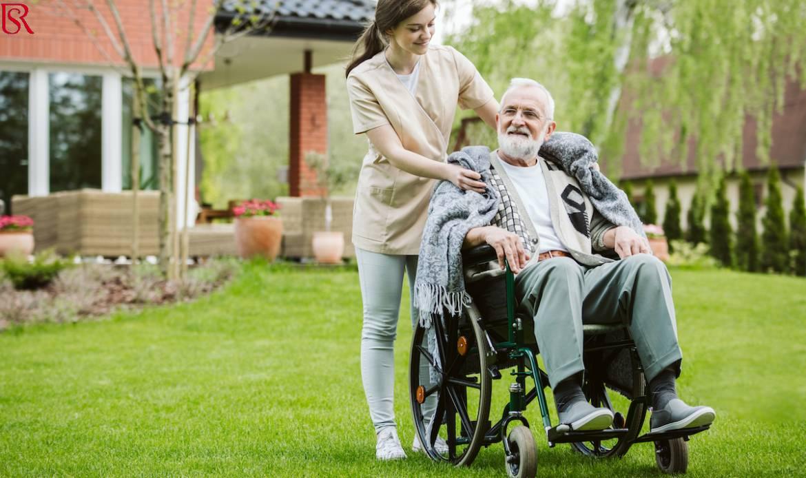 رويال سيرفيس-افضل شركة عمالة منزلية بالقاهرة-مكتب خدم وشغالات خدمة تمريض منزلي