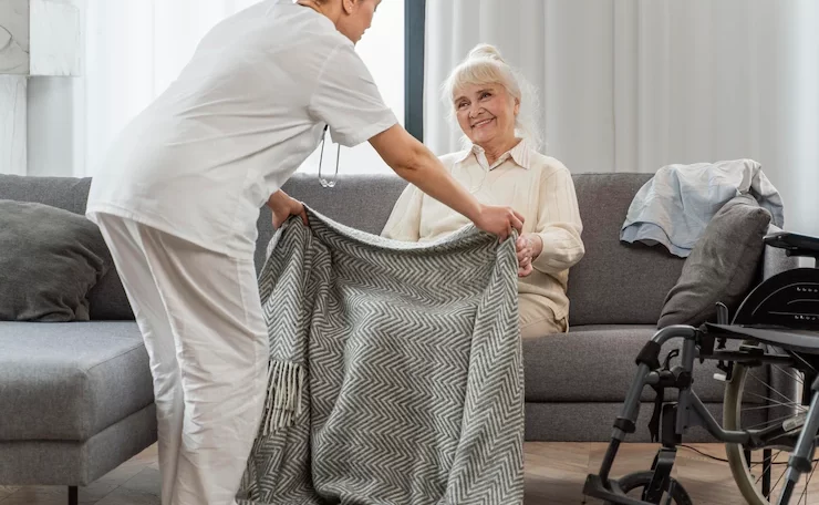 رعايه المسنين بالمنزل