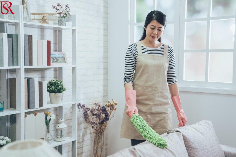 رويال سيرفيس-افضل شركة عمالة منزلية بالقاهرة-مكتب خدم وشغالات أرخص شغالات بالساعه